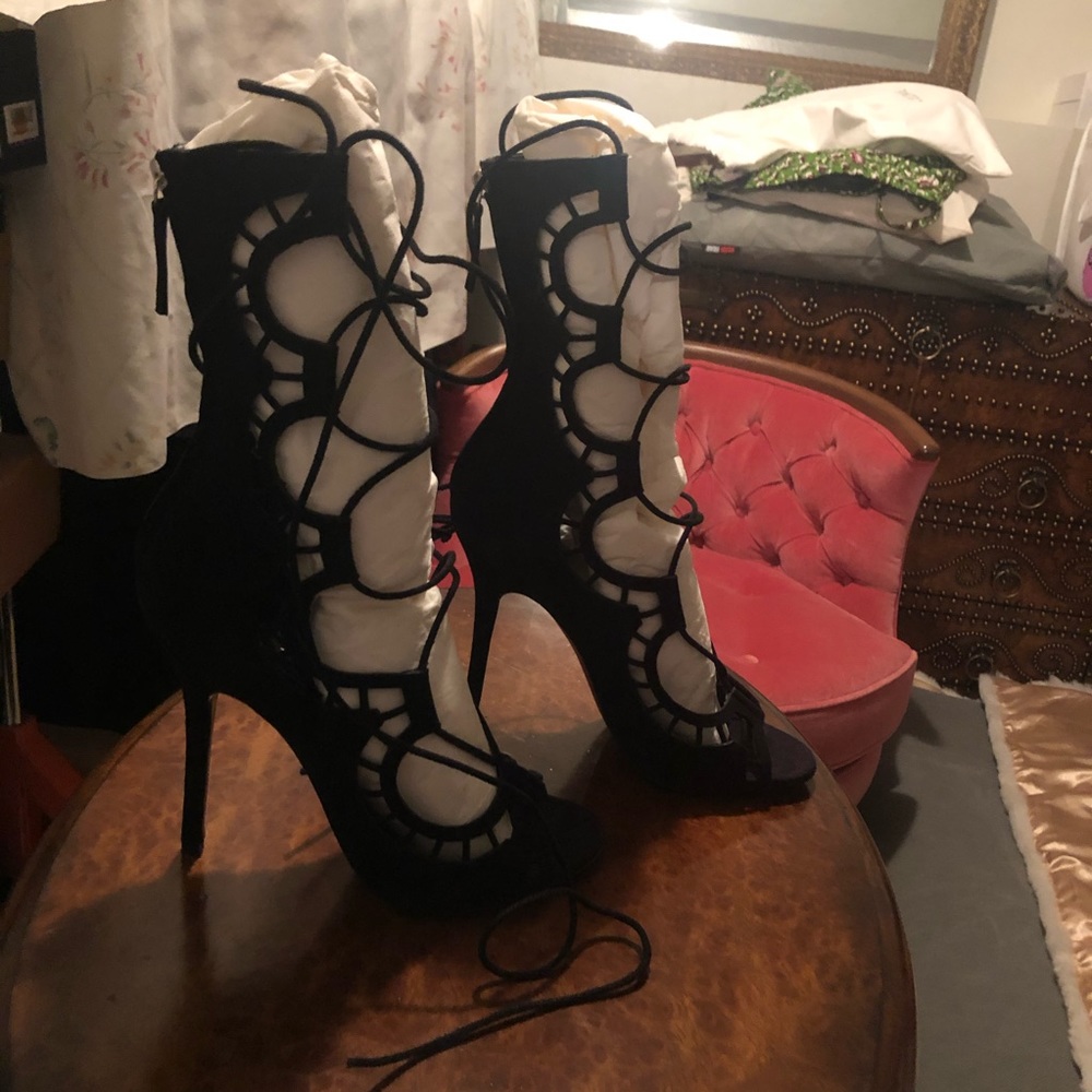 Giuseppe Zanotti Lace Up Heels 39 - Picture 4 of 8